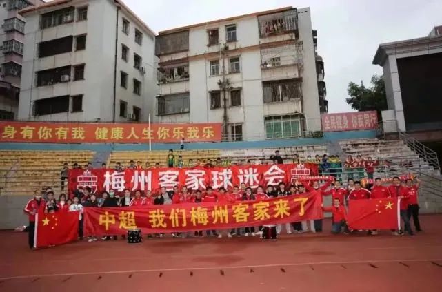 国产成人咱精品视频免费网站